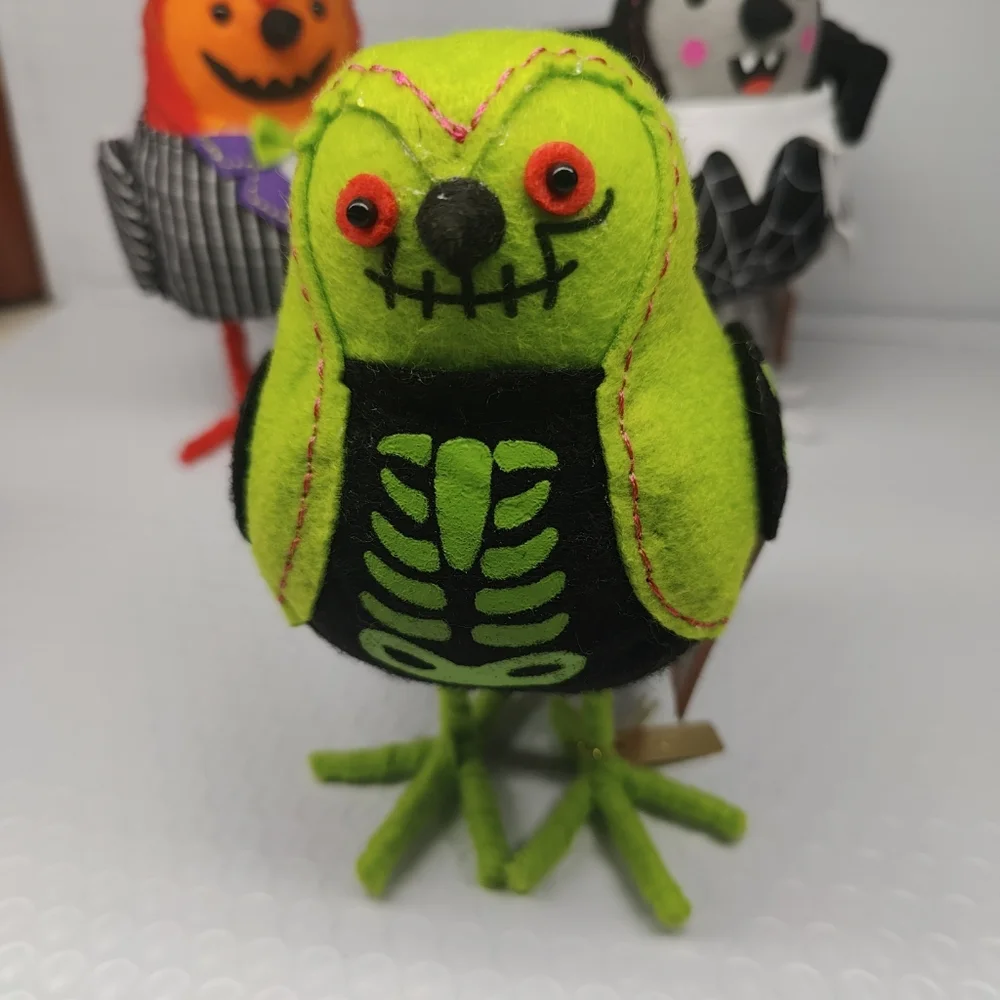 Target Hyde & Eek Featherly Friends Halloween Birds Lot Of 4